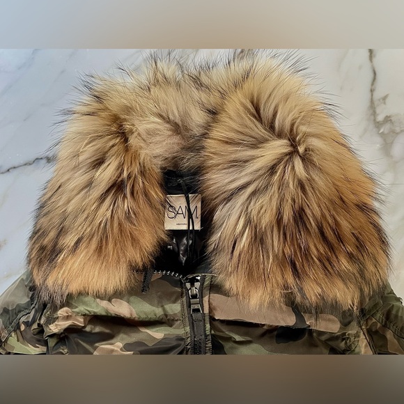 SAM. Down Jacket - Picture 2 of 12